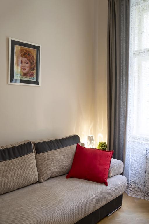 Modern Apartment Zlatnicka 8 Prága Kültér fotó