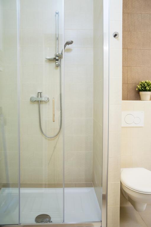 Modern Apartment Zlatnicka 8 Prága Kültér fotó